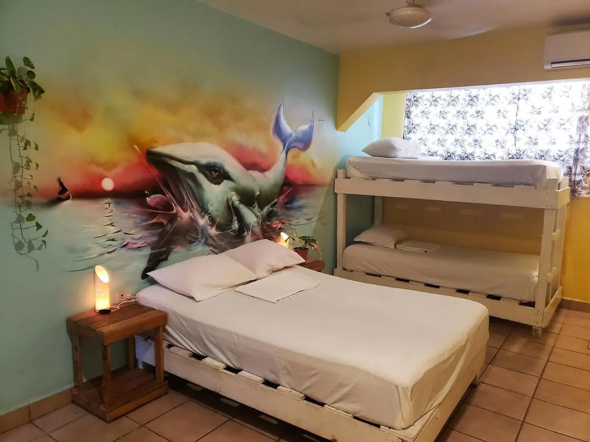 Tres Mundos Hostel Playa del Carmen