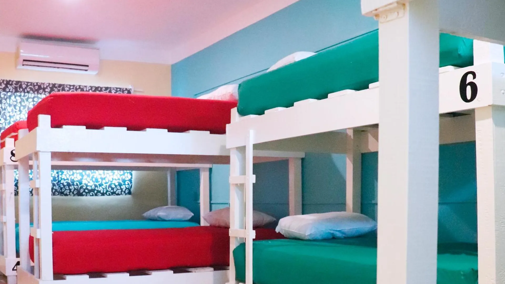 Tres Mundos Hostel Playa del Carmen