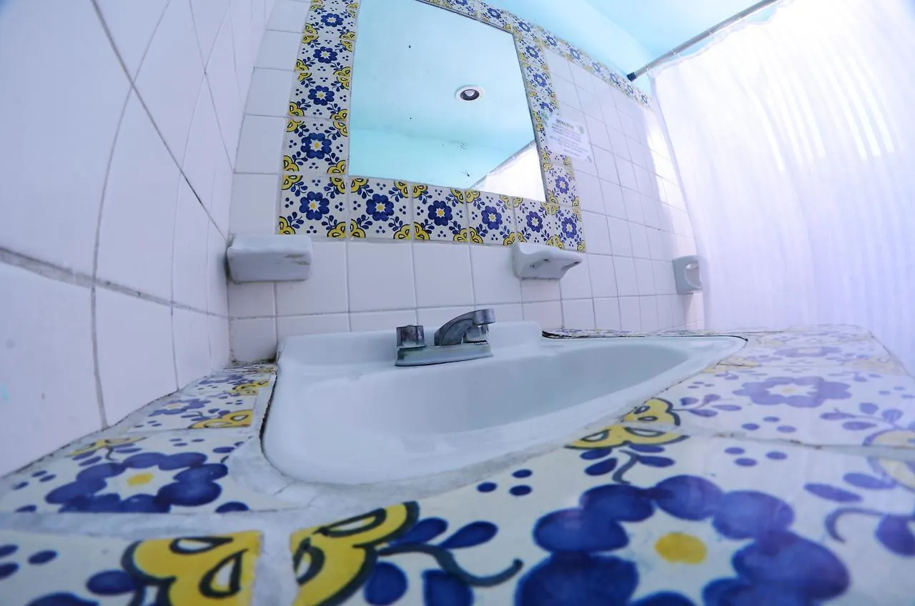 Tres Mundos Hostel Playa del Carmen